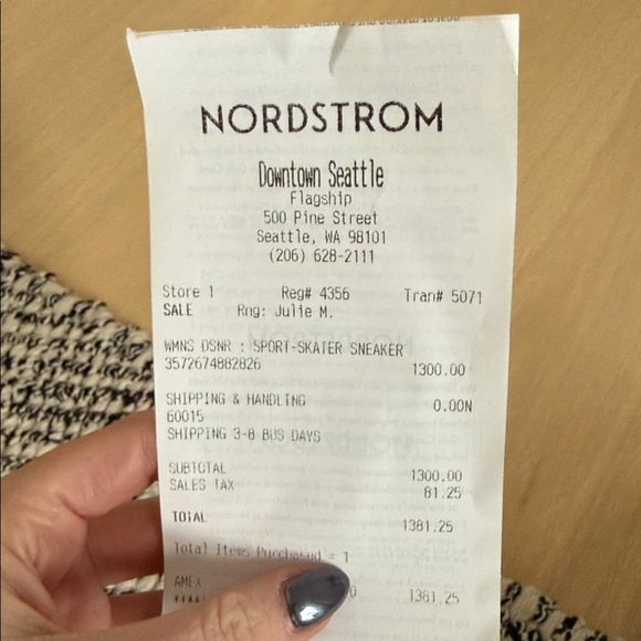 Chanel calfskin sneakers - Picture 9 of 11